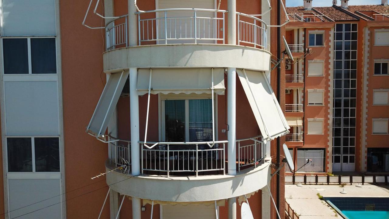 Apartment Golem  Exteriör bild